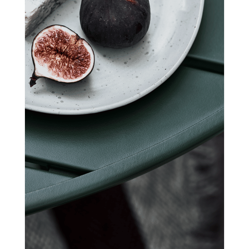 Table Helo de House Doctor, Verte