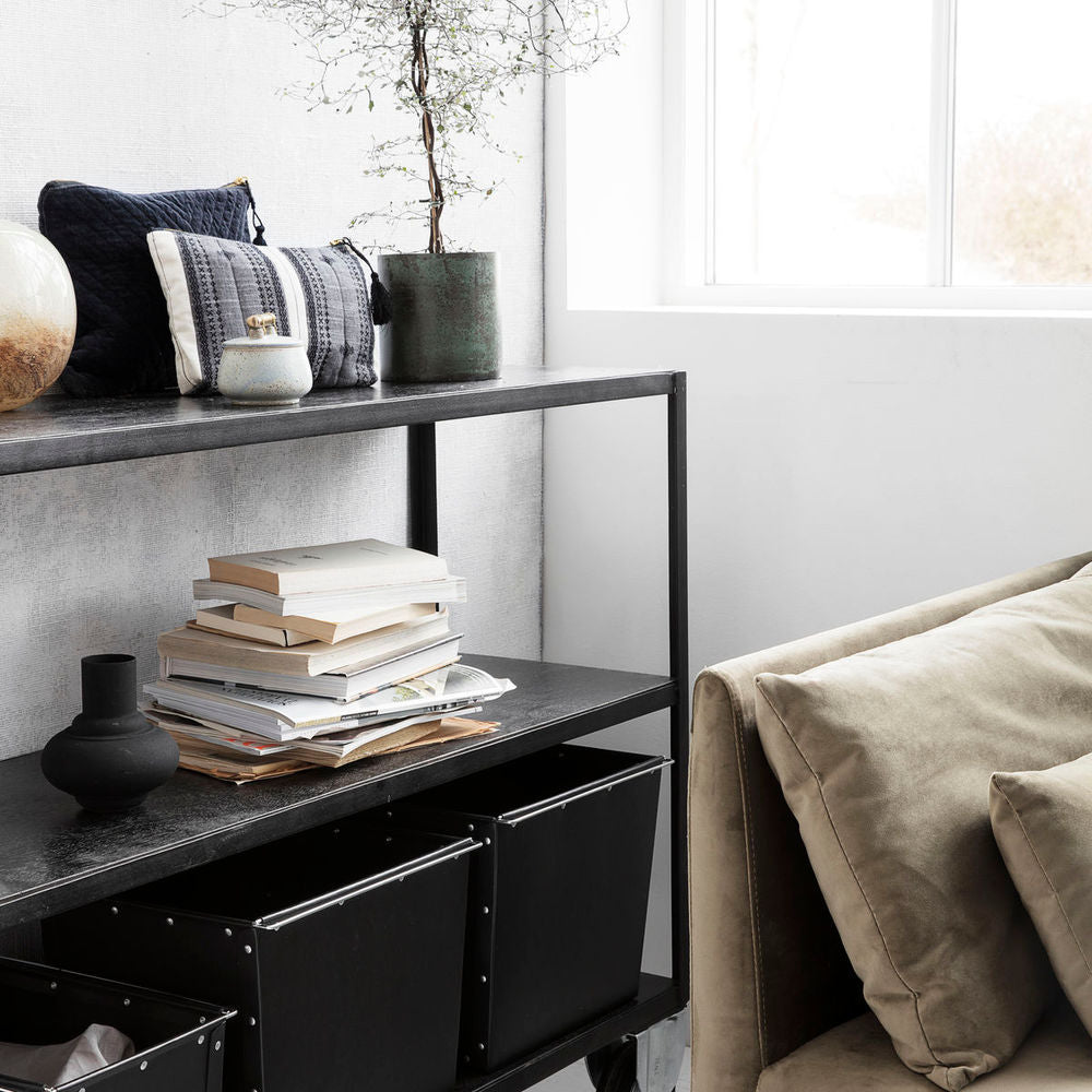 House Doctor Rack con 4 ruedas, negro
