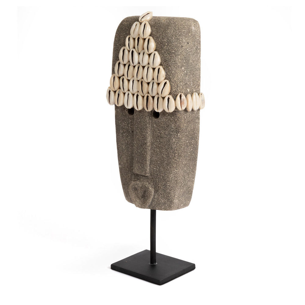 Bazar Bizar De Sumba Steen #32 op Voet