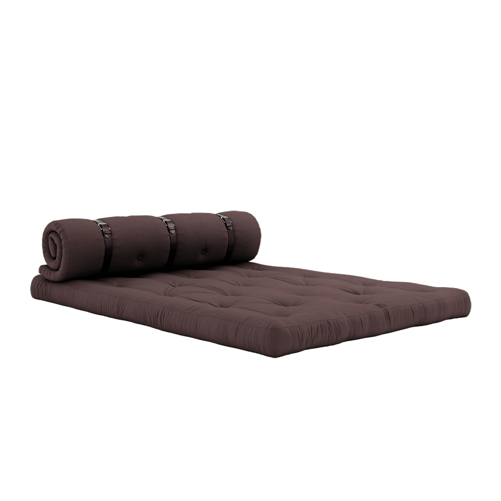 Karup Design BUCKLE-UP SOFA BRAUN MIT 3 BRAUN LEDERGURTEN
