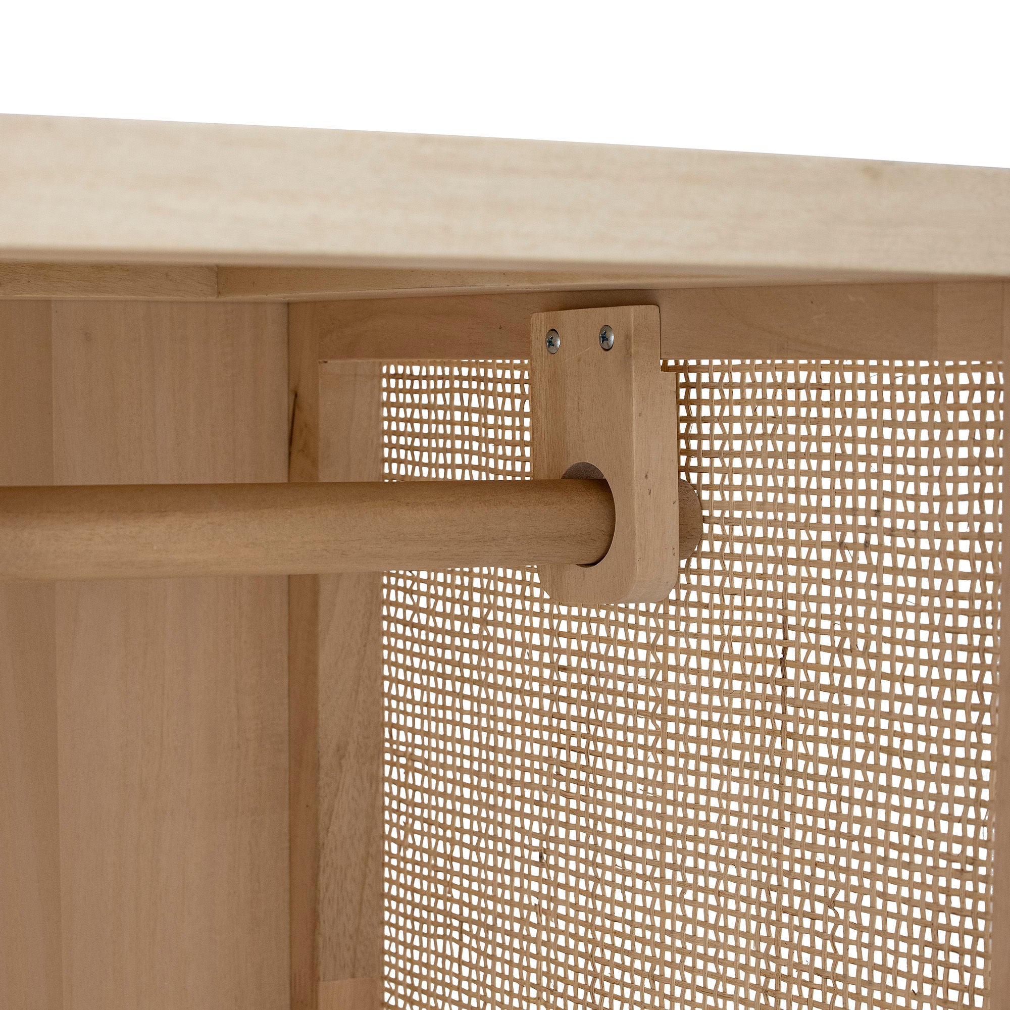 El gabinete Bloomingville Marikka, Naturaleza, madera Gmelina