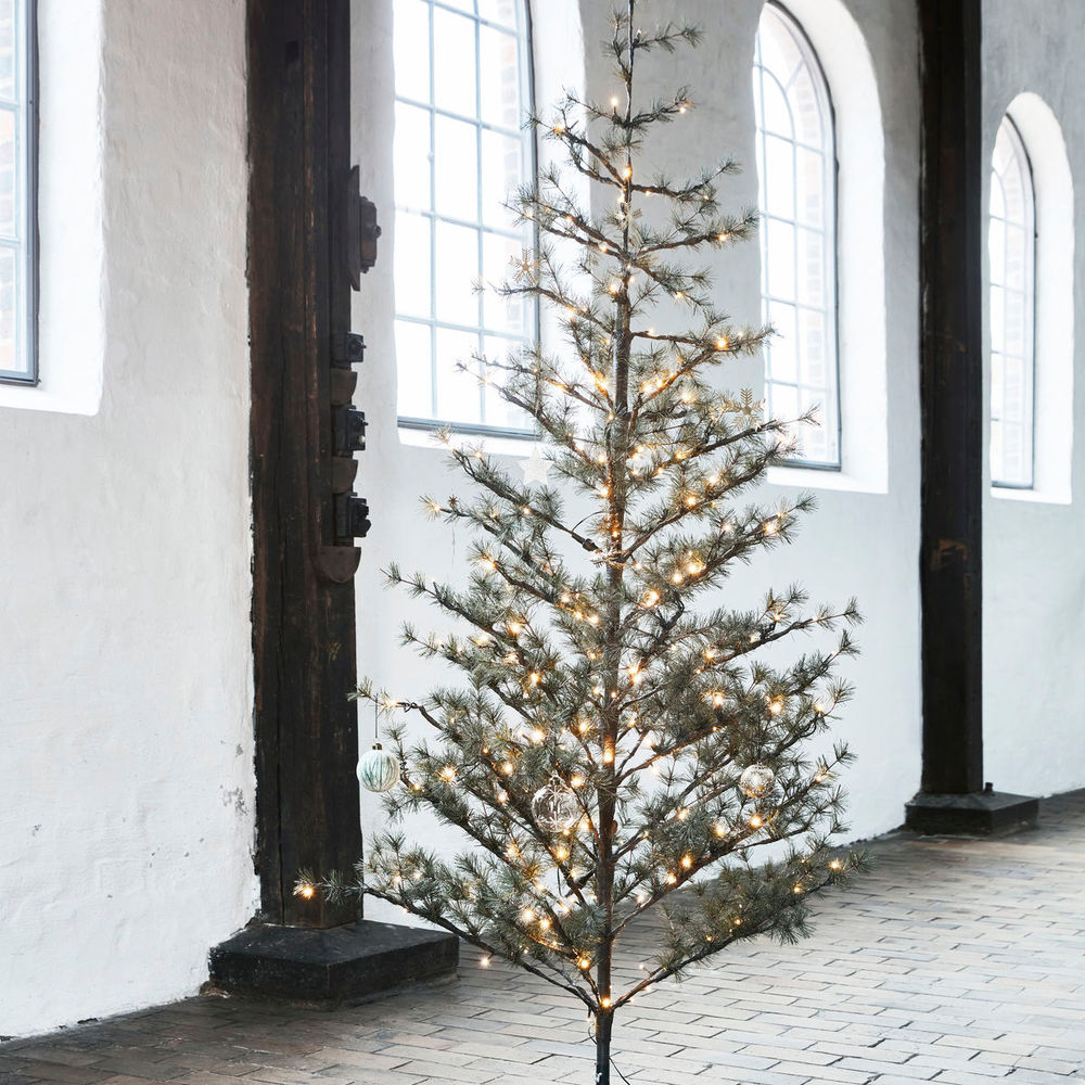 Arbre de Noël House Doctor avec lumières LED, Pin, Nature